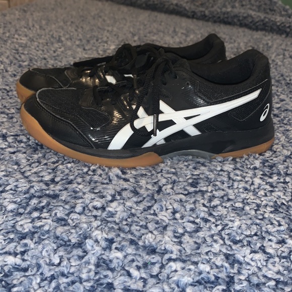ASICS - Picture 3 of 3